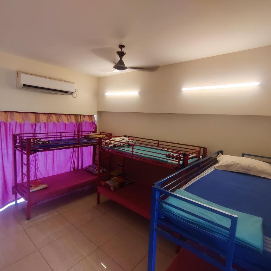 Woodpacker 2.0 Hostel Puduccseri Kültér fotó